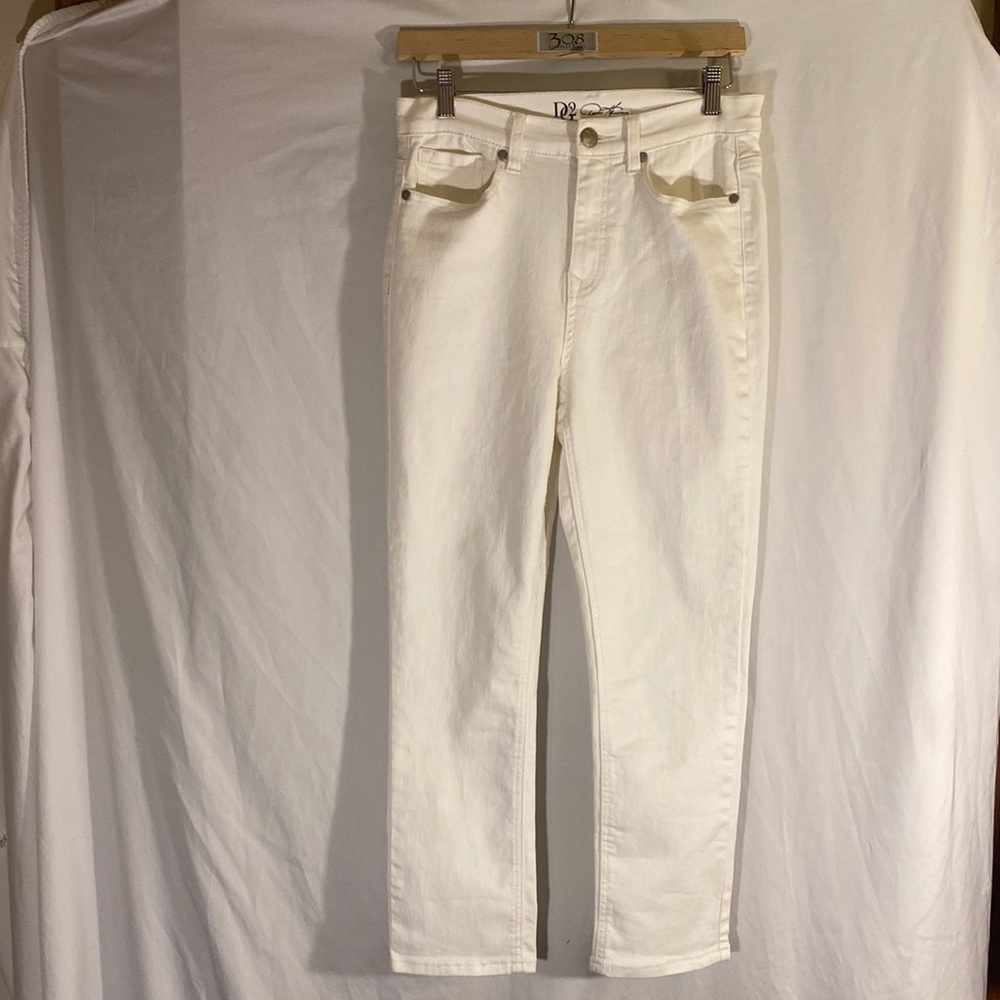 D2G woman’s jeans size 6T